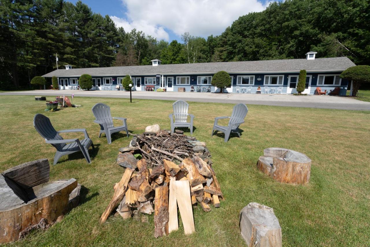Governor'S Rock Motel Shaftsbury Exterior photo
